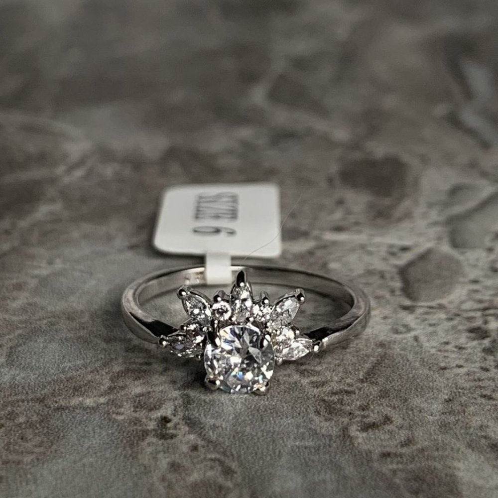 Charmed Aroma Ring (Sz 6)